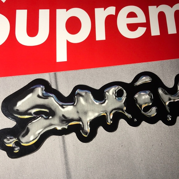 x3 Supreme STICKĖRS🆕 - Picture 5 of 8